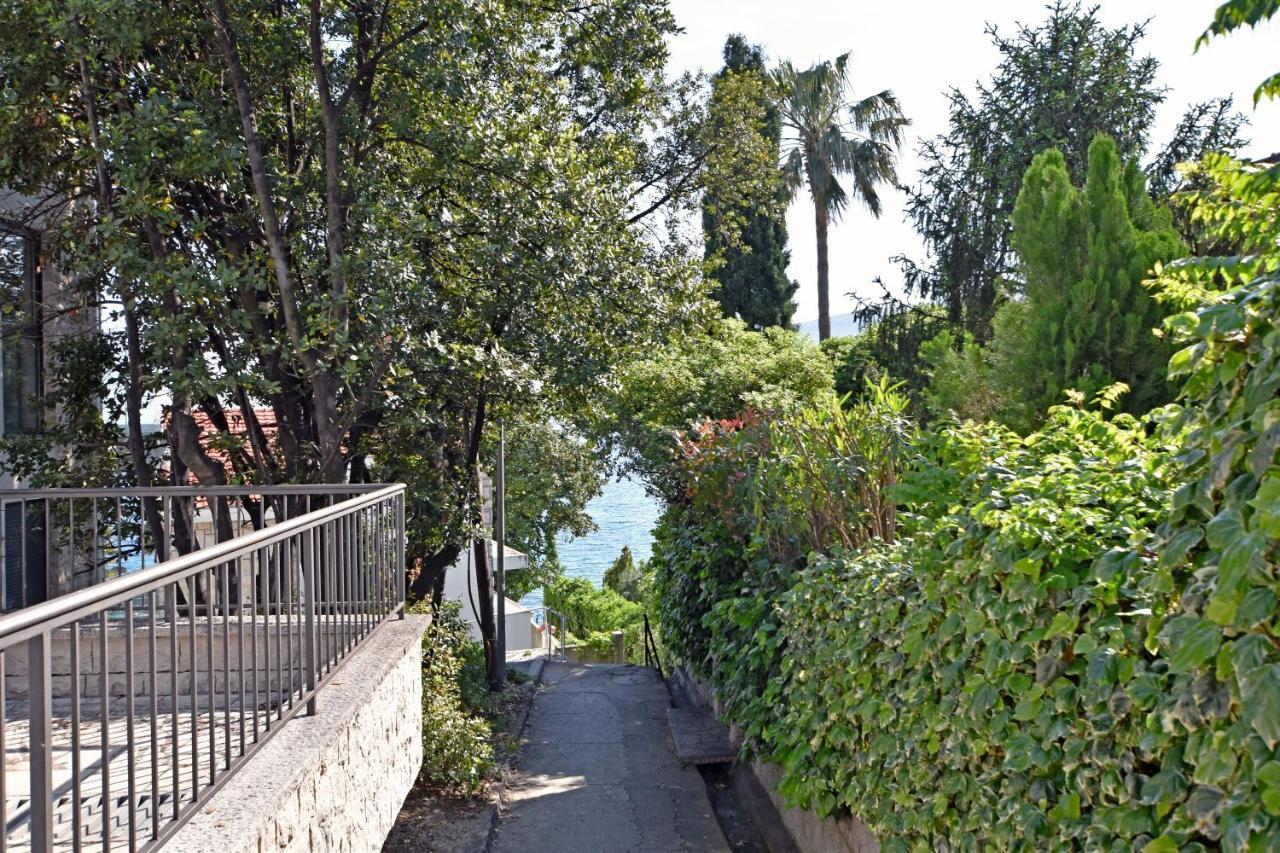 4K - Modern Apartment Very Close To The Sea Herceg Novi Buitenkant foto