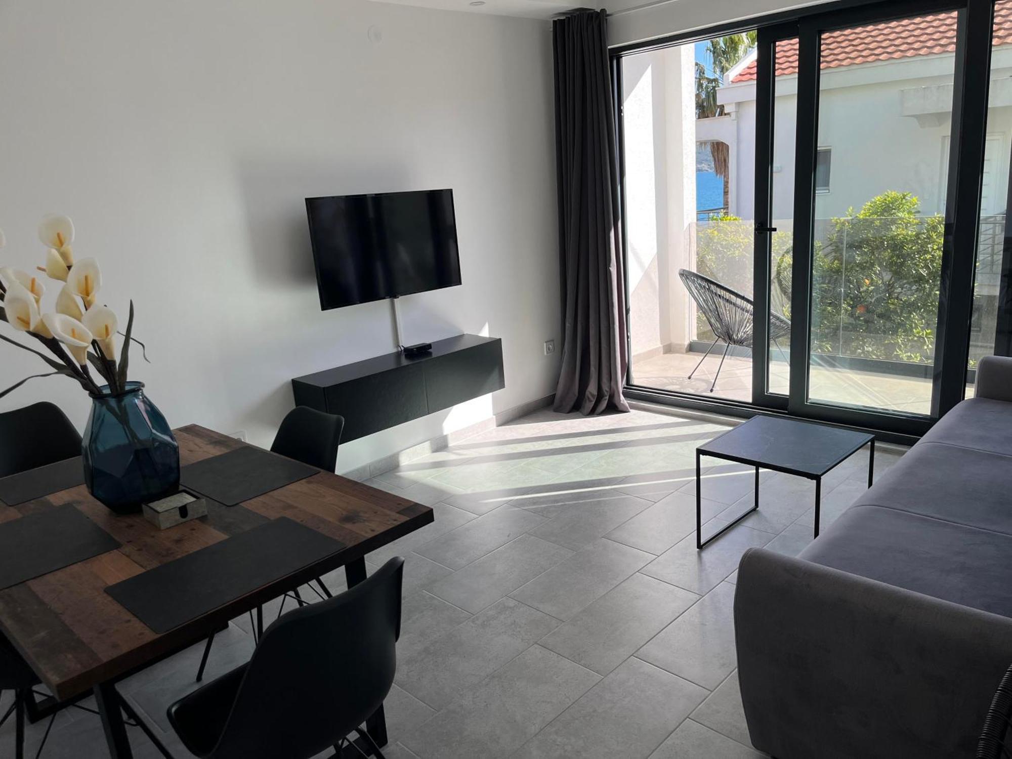 4K - Modern Apartment Very Close To The Sea Herceg Novi Buitenkant foto